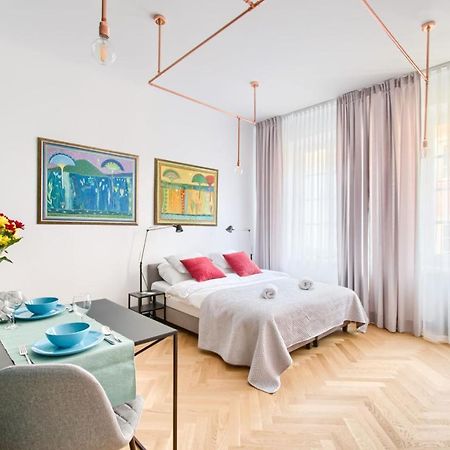 P&O Serviced Apartments Old Town Square Studio 华沙 外观 照片